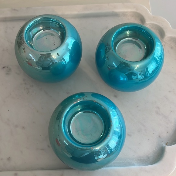 Home Decor Blue Candle Holders - Picture 3 of 9